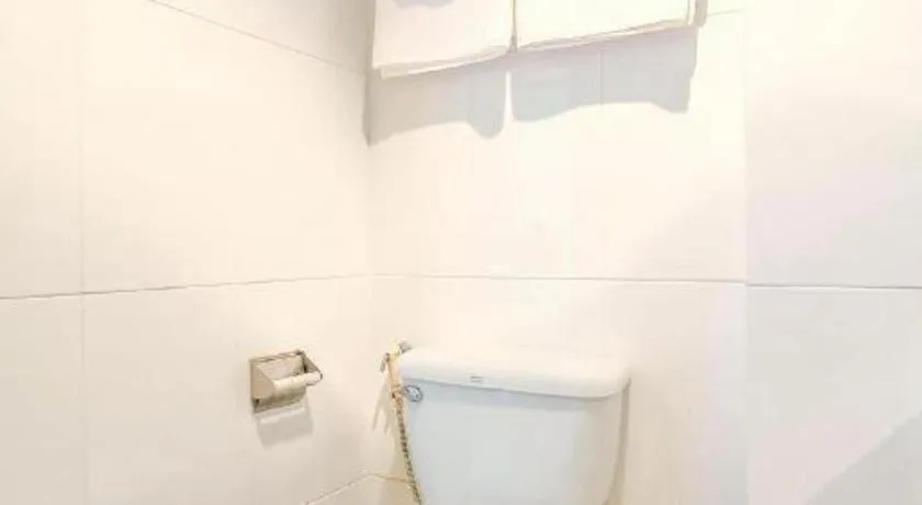 OYO 383 White inn hotel