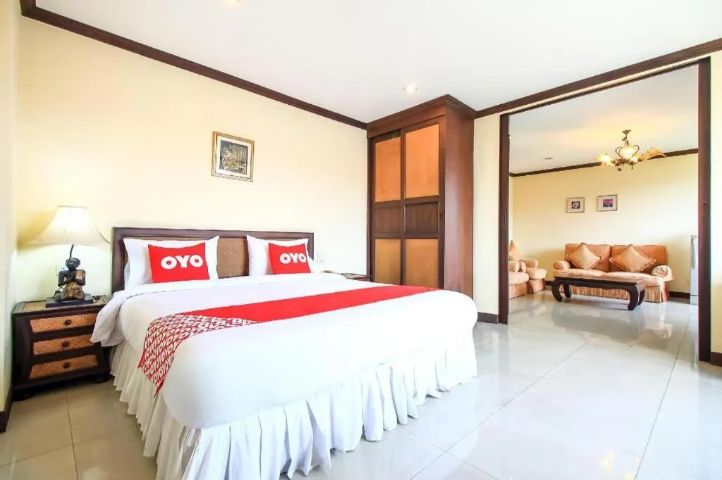 Bed in OYO 383 White inn hotel