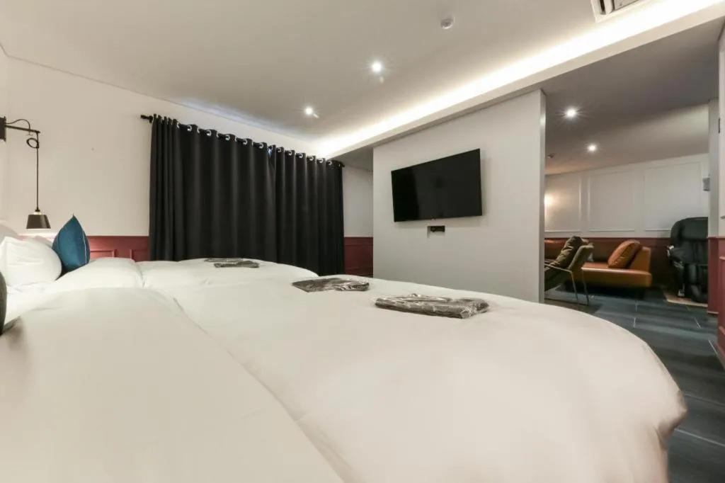 Bed in Cheongju Maryjane Hotel