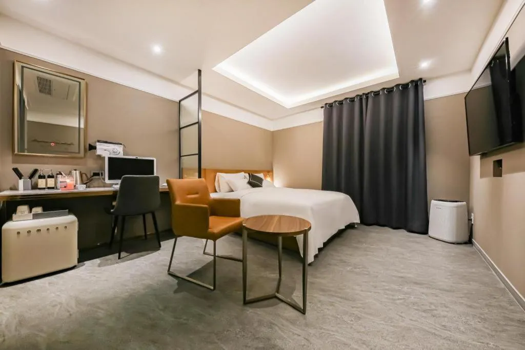 Bed in Cheongju Maryjane Hotel