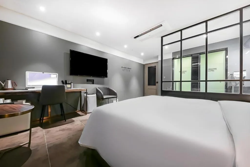 Bed in Cheongju Maryjane Hotel