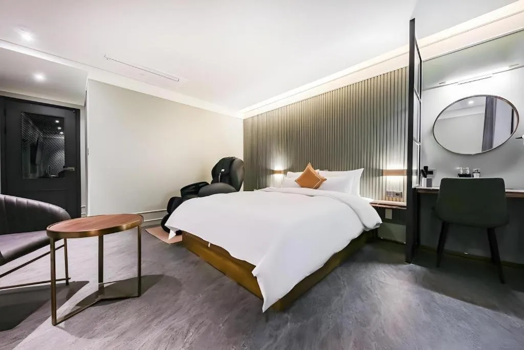 Bed in Cheongju Maryjane Hotel