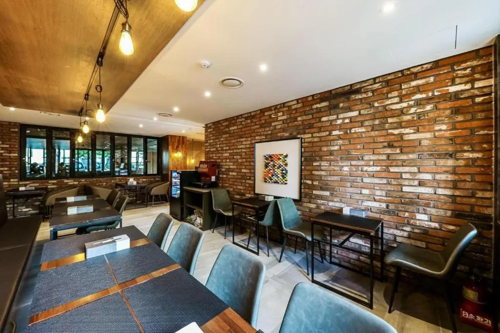 Cheongju Maryjane Hotel