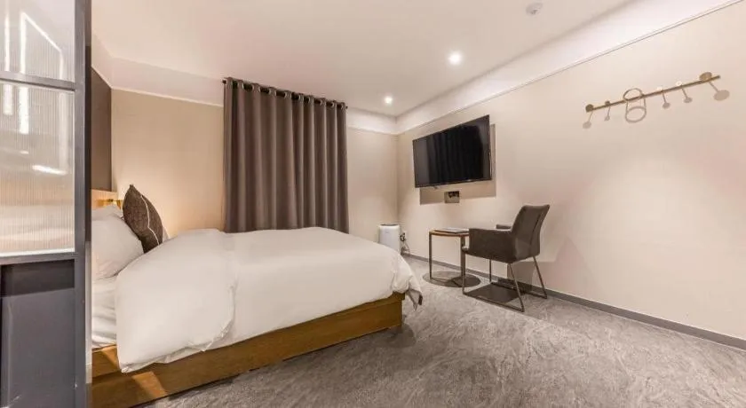 Bed in Cheongju Maryjane Hotel