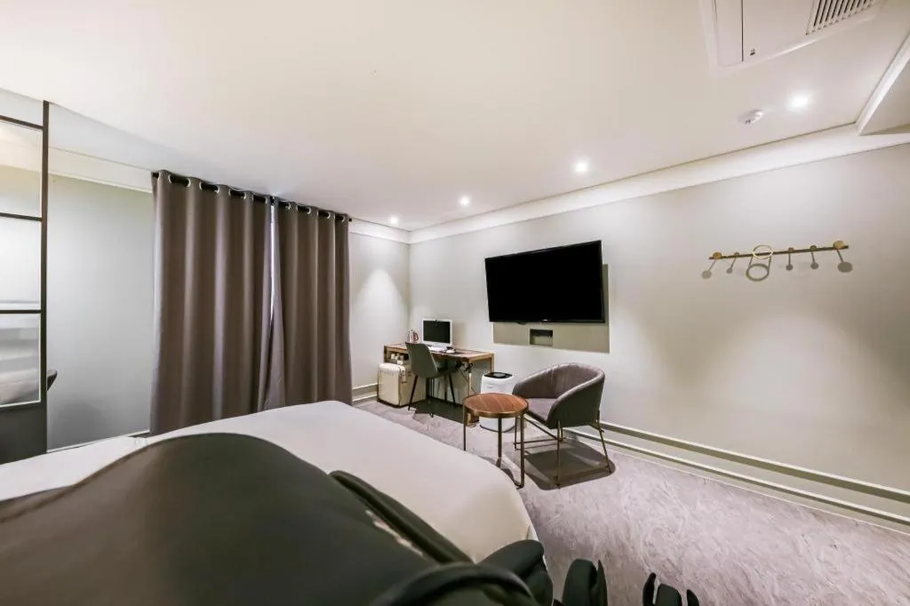 Bed in Cheongju Maryjane Hotel