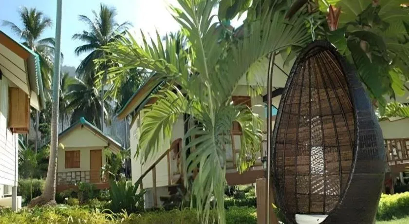 Green Cottage Beach Resort