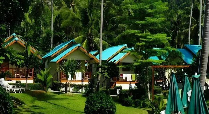 Green Cottage Beach Resort