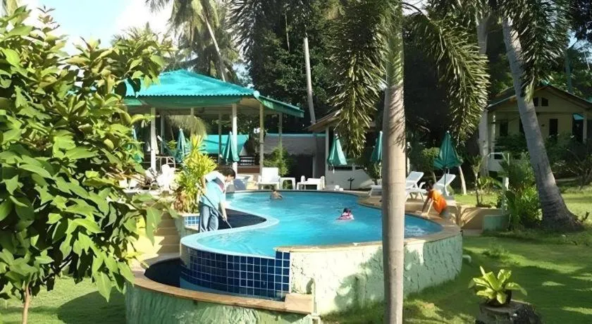 Green Cottage Beach Resort