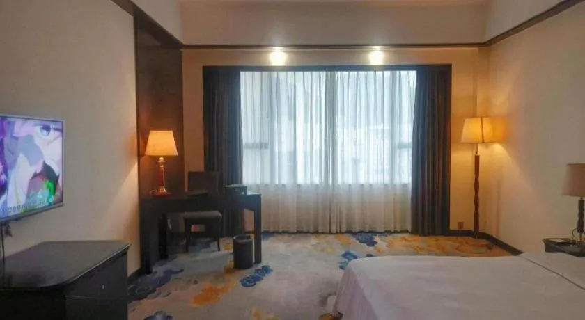 Bed in Metropolitan Hotel