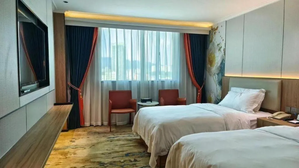 Bed in Metropolitan Hotel