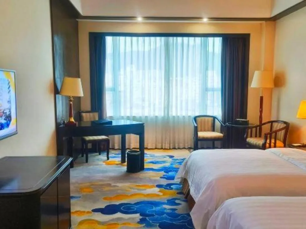 Bed in Metropolitan Hotel