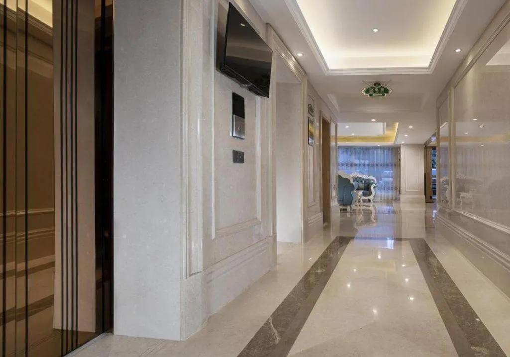 Vienna Hotel Guangdong Xinyi Jiaoyucheng River View