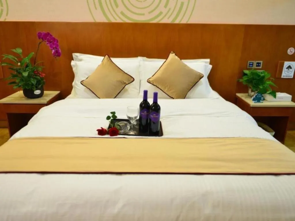 Bed in GreenTree Inn Qingdao Jiaozhou Jiaoping Road Express Hotel