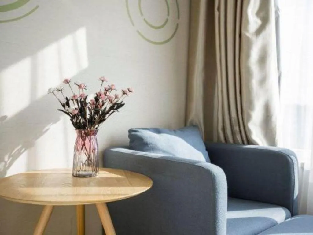 GreenTree Inn Zhangjiagang Yangshe Old Street Stadium