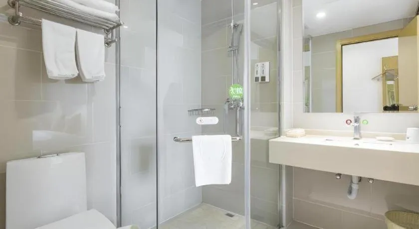 GreenTree Inn Zhangjiagang Yangshe Old Street Stadium