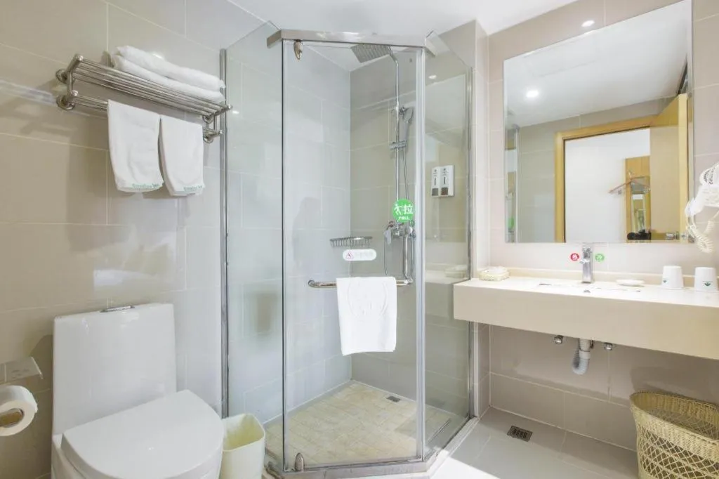 GreenTree Inn Zhangjiagang Yangshe Old Street Stadium