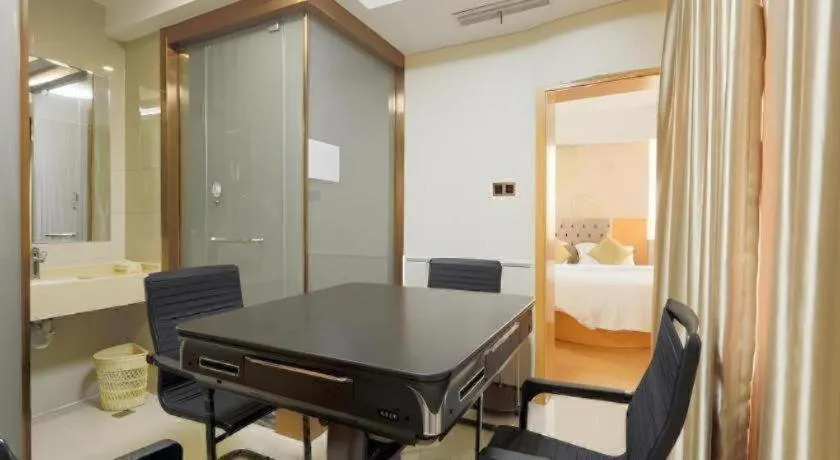 GreenTree Inn Zhangjiagang Yangshe Old Street Stadium