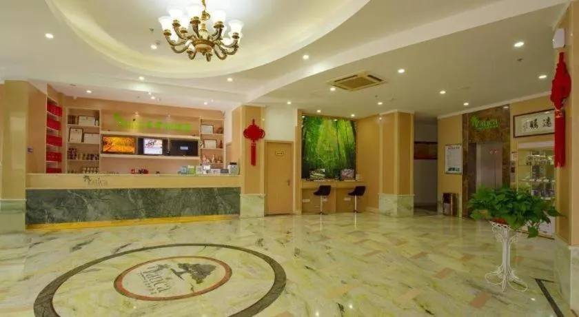 Vatica Hangzhou Linan Qianwang Street Hotel