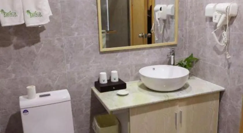 Vatica Hangzhou Linan Qianwang Street Hotel