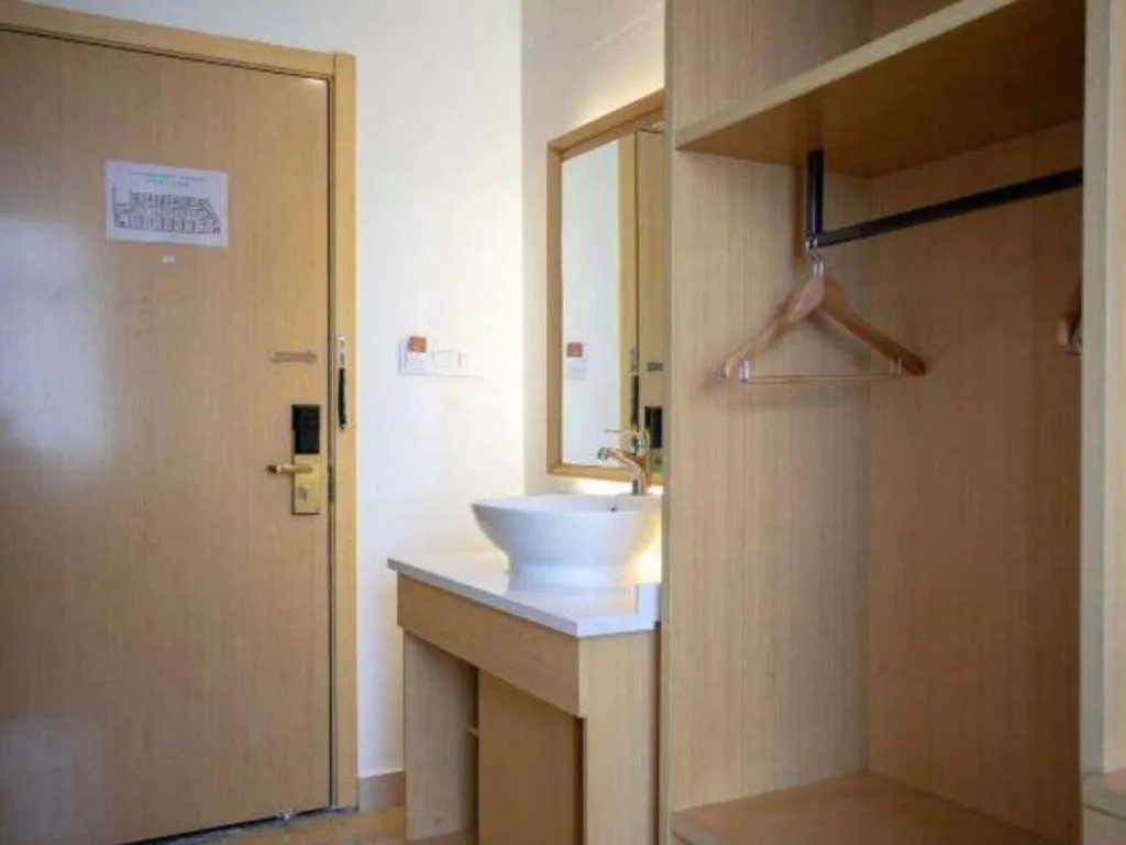 GreenTree Inn Shanghai National Convention and Exhibition Center Huaxiang Road