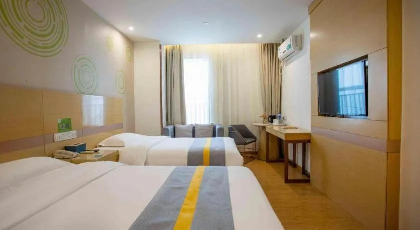Bed in GreenTree Inn Shanghai National Convention and Exhibition Center Huaxiang Road