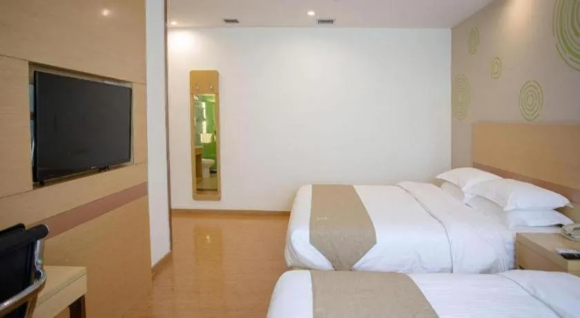 Bed in GreenTree Inn Shanghai National Convention and Exhibition Center Huaxiang Road