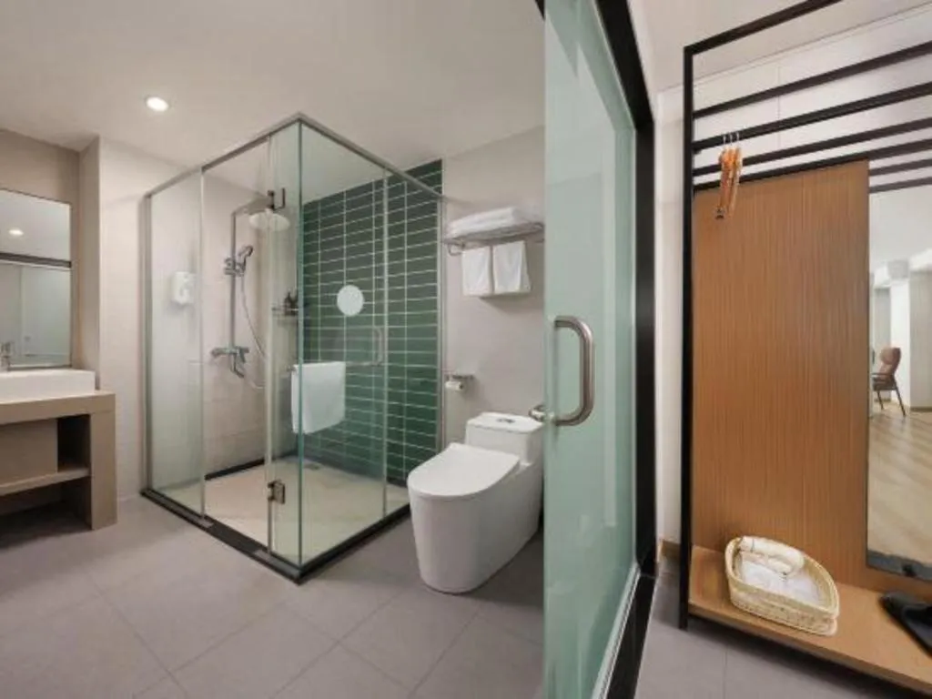 GreenTree Inn Haikou City Wuzhishan Road