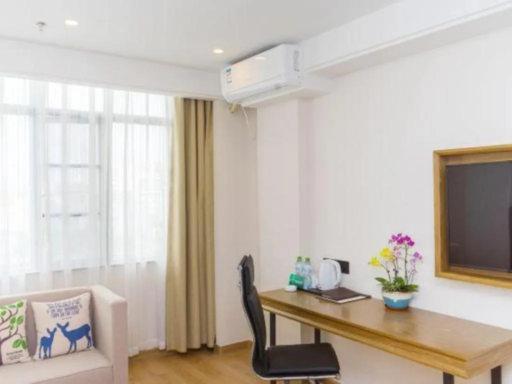 GreenTree Inn Haikou City Wuzhishan Road