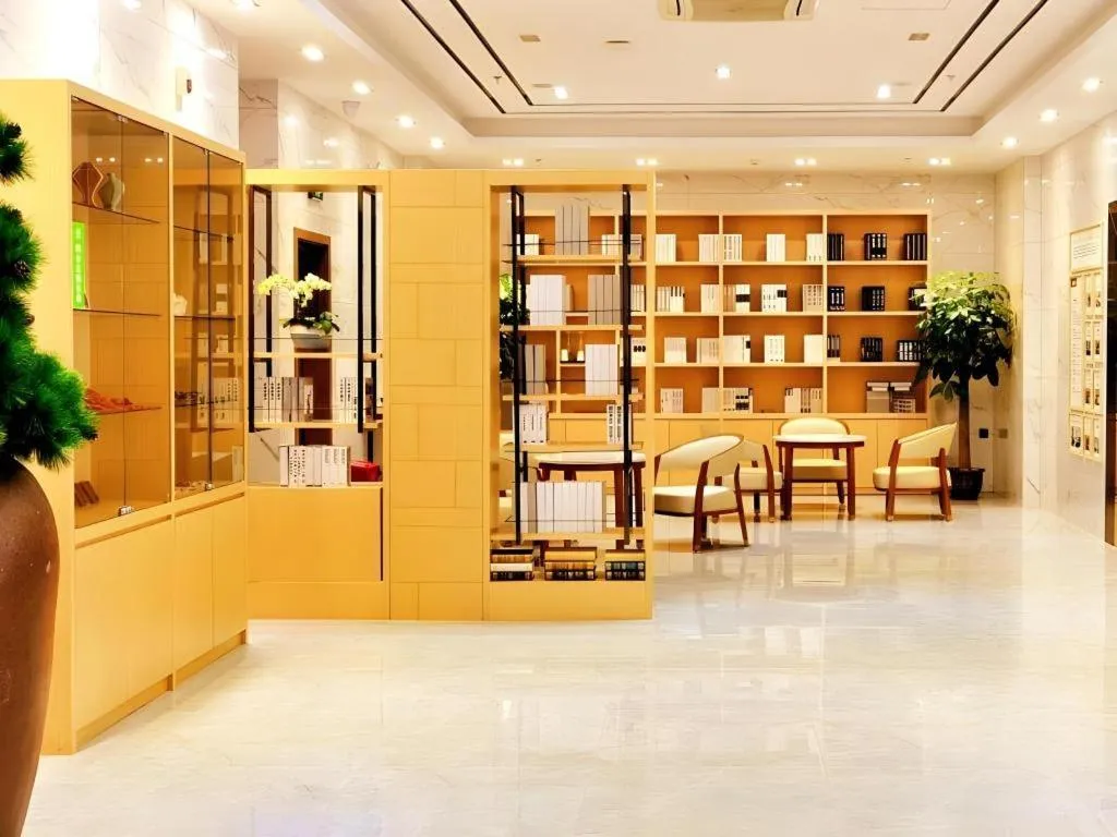 GreenTree Inn Haikou City Wuzhishan Road