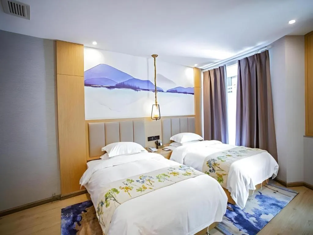 Bed in VX Dali Erhai Park Seascape Hotel