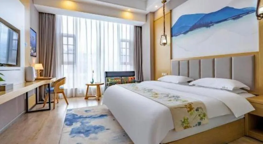 Bed in VX Dali Erhai Park Seascape Hotel