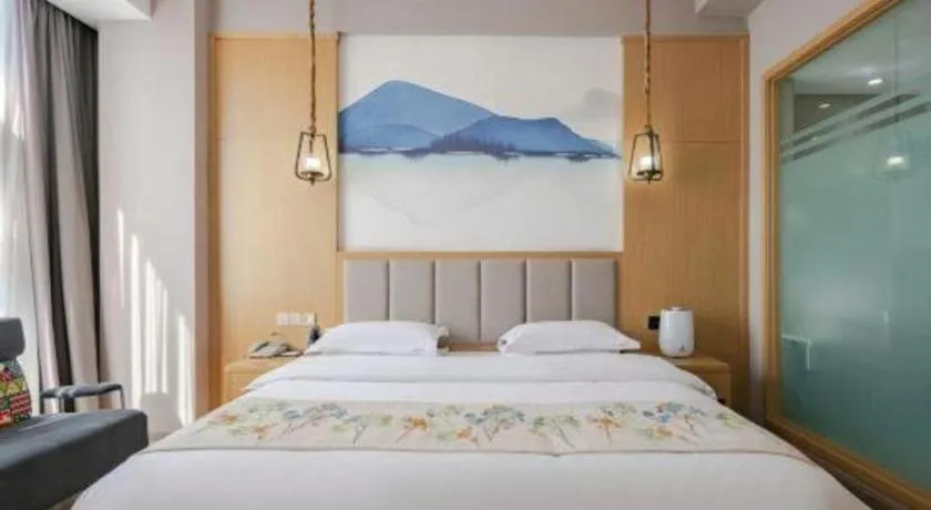 Bed in VX Dali Erhai Park Seascape Hotel