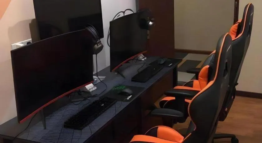 GreenTree Inn Chongqing Longhu Times Tianjie Xietaizi Metro Station