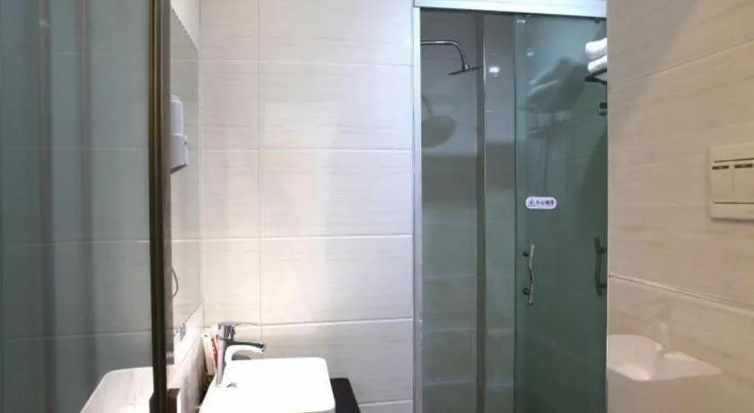 Shell Ganzhou Central Theme Hotel