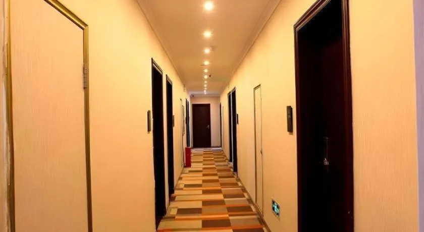 Shell Ganzhou Central Theme Hotel