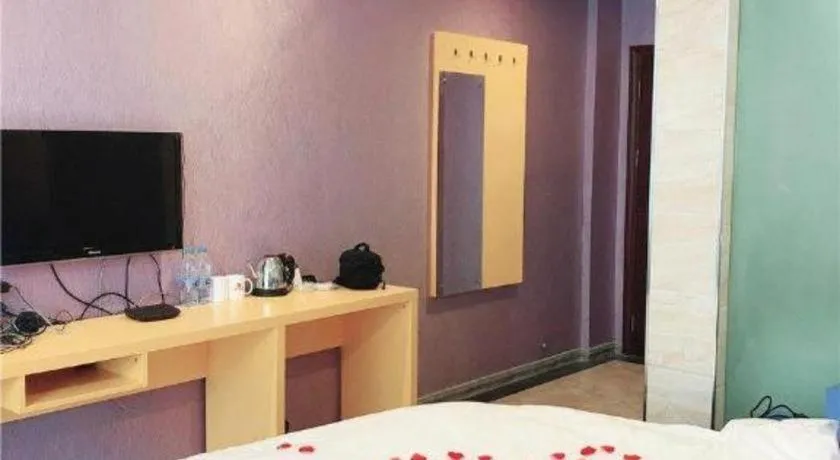 Shell Ganzhou Central Theme Hotel