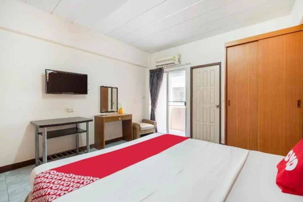 Bed in OYO 519 B Min Airport