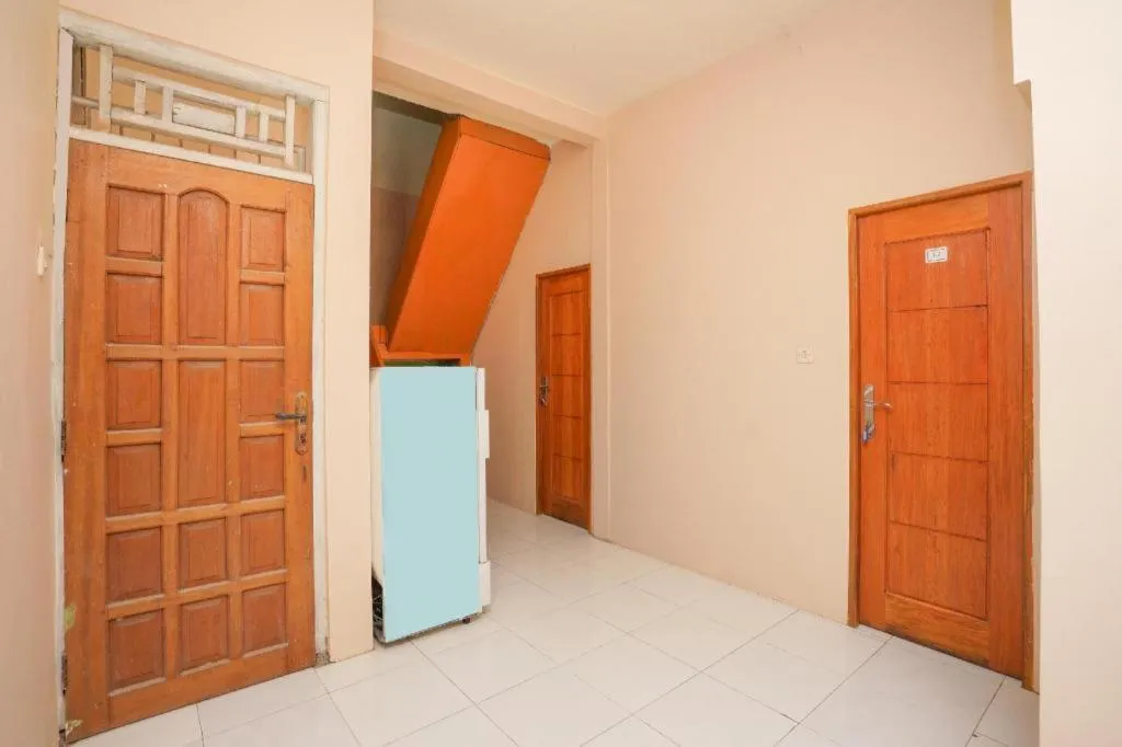 OYO 2656 Az Zahra Residence Syariah