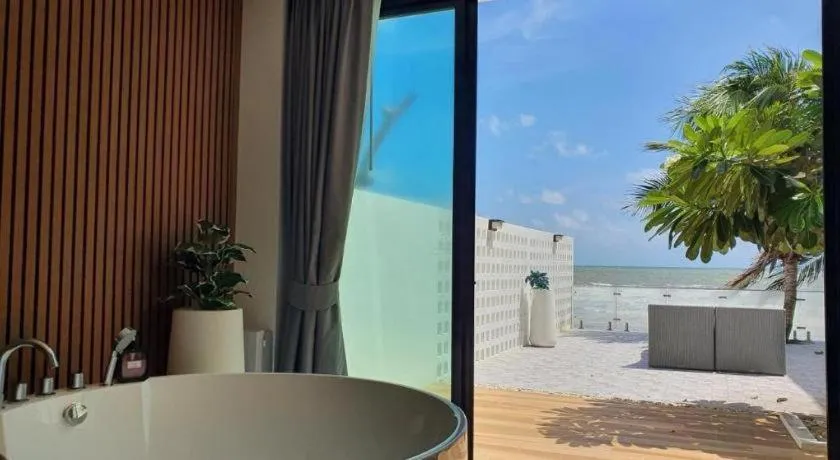 Rattana Pura Beach Resort