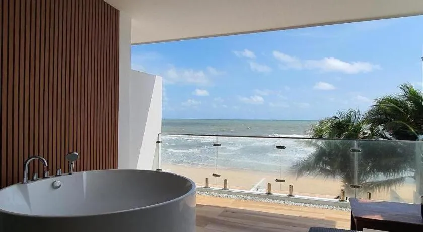 Rattana Pura Beach Resort