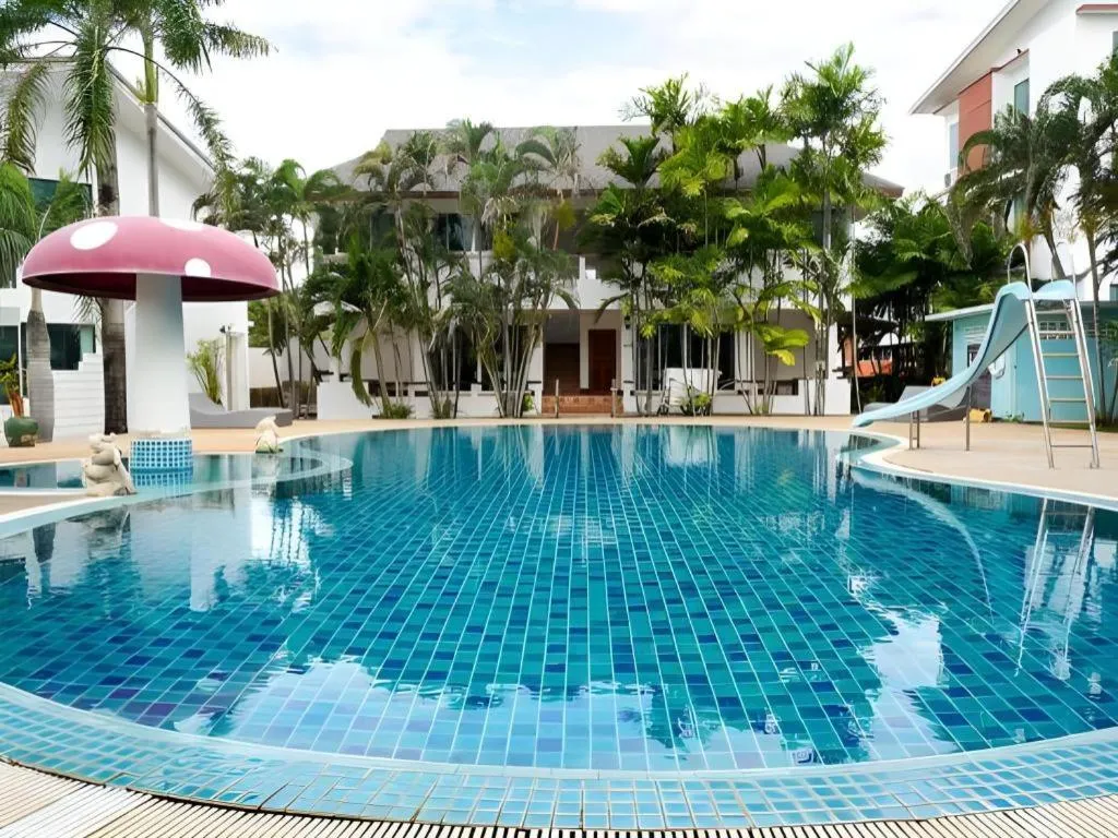 Rattana Pura Beach Resort