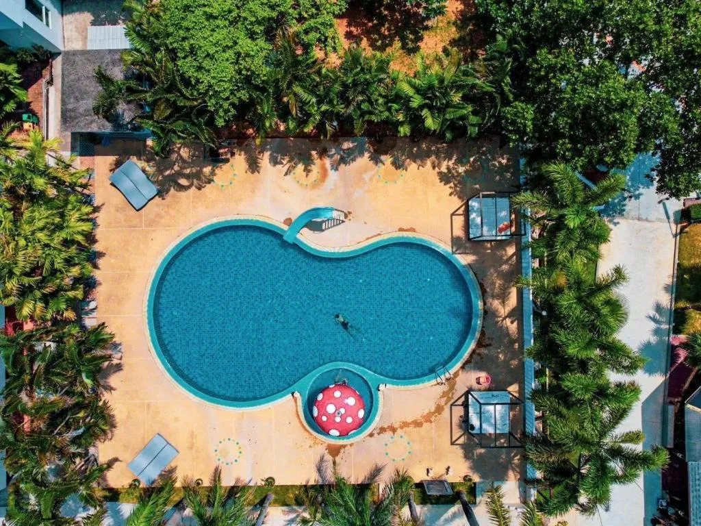 Rattana Pura Beach Resort