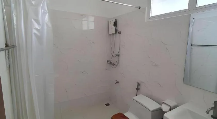 Rattana Pura Beach Resort