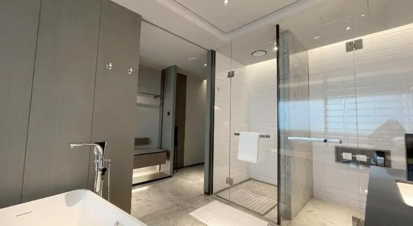 Crowne Plaza Shenzhen WECC