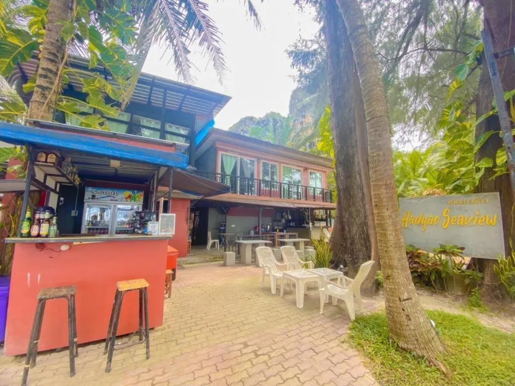 Hat yao Seaview Beach Room