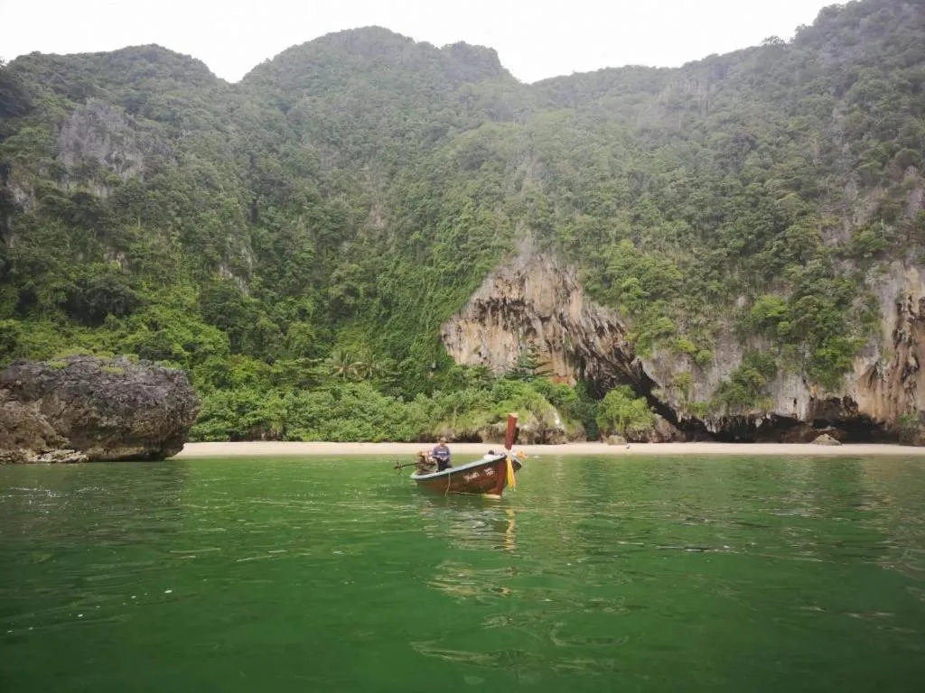 Hat yao Seaview Beach Room