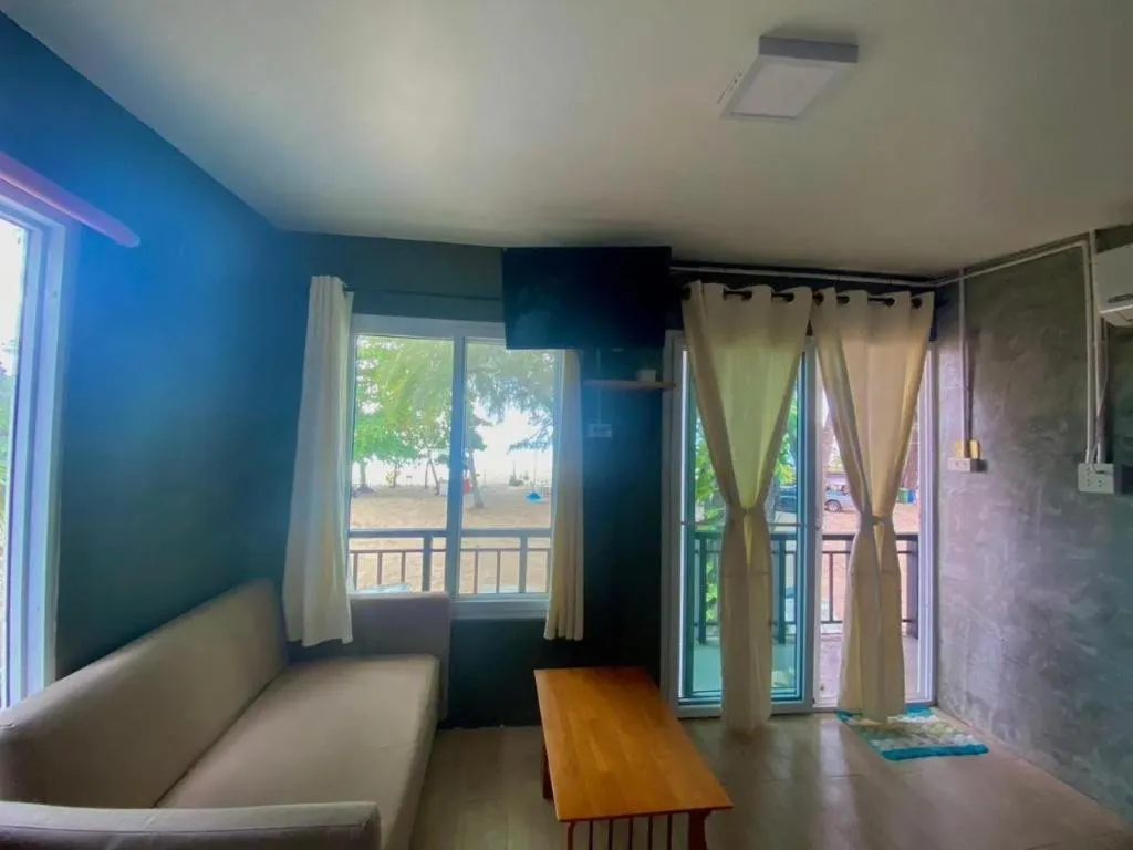 Hat yao Seaview Beach Room