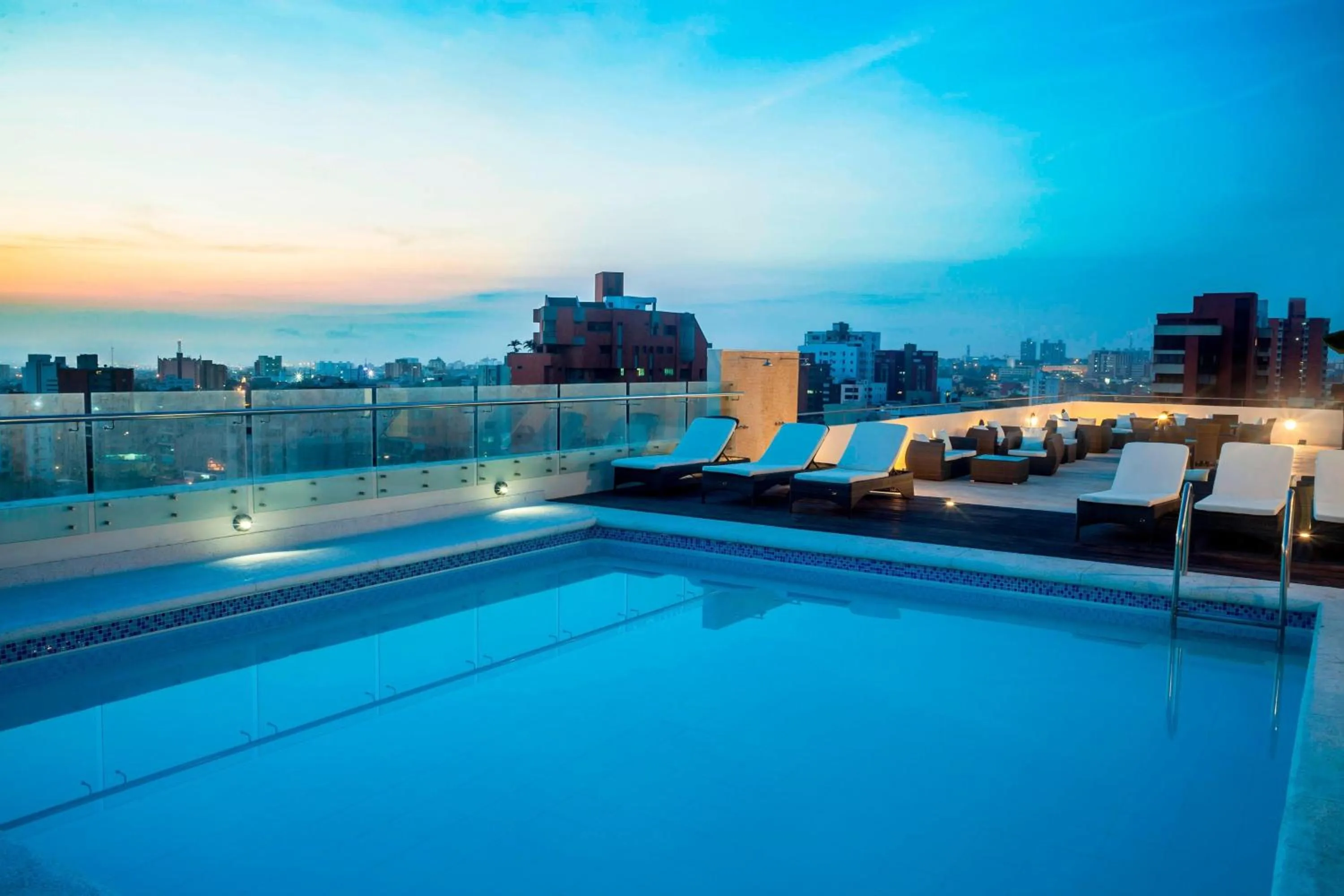 Swimming pool in Four Points by Sheraton Barranquilla