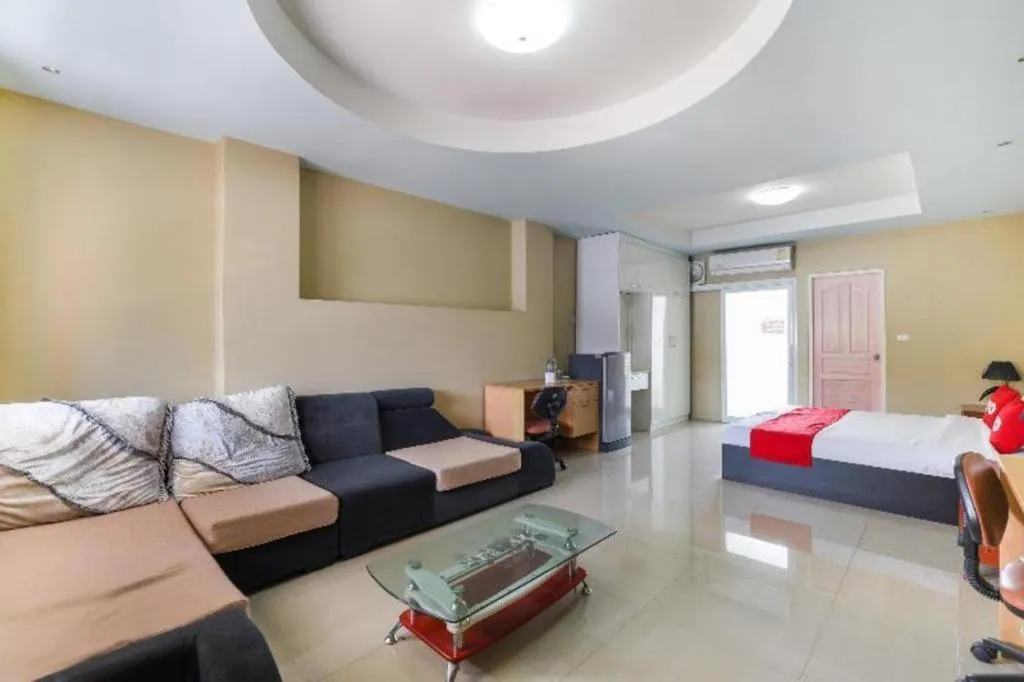 Bed in OYO 762 Chompoo