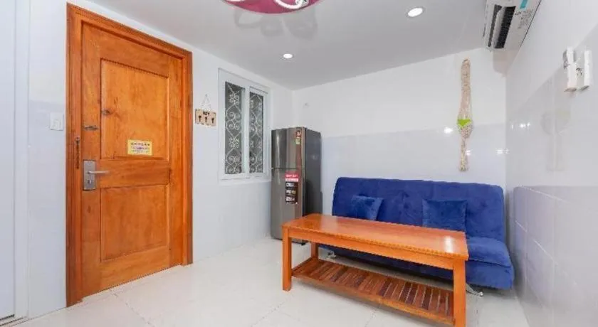 OYO 1028 Flower House Apartment